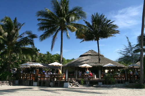 Recommended Koh Chang Hotels - KOH CHANG TROPICANA BEACH RESORT & SPA