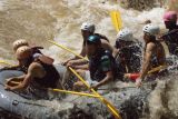 INDULGE A SUMMER LUXURY BEACH STAY IN HUAHIN