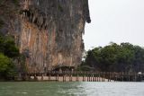 BE THE ROBINSON OF A TROPICAL HIDDEN PARADISE (7 DAYS)